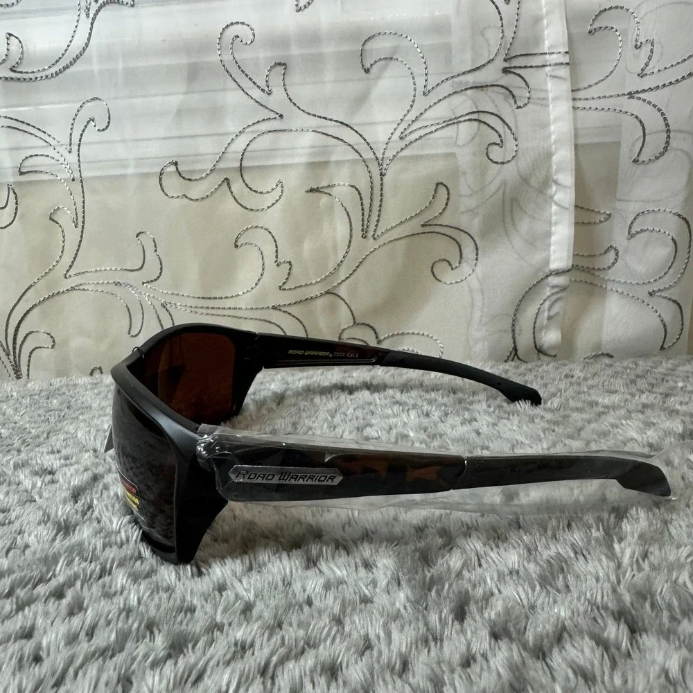 Road Warrior Men Sunglasses UV 400 High-Definition Black Summer‎ Beach Fashion